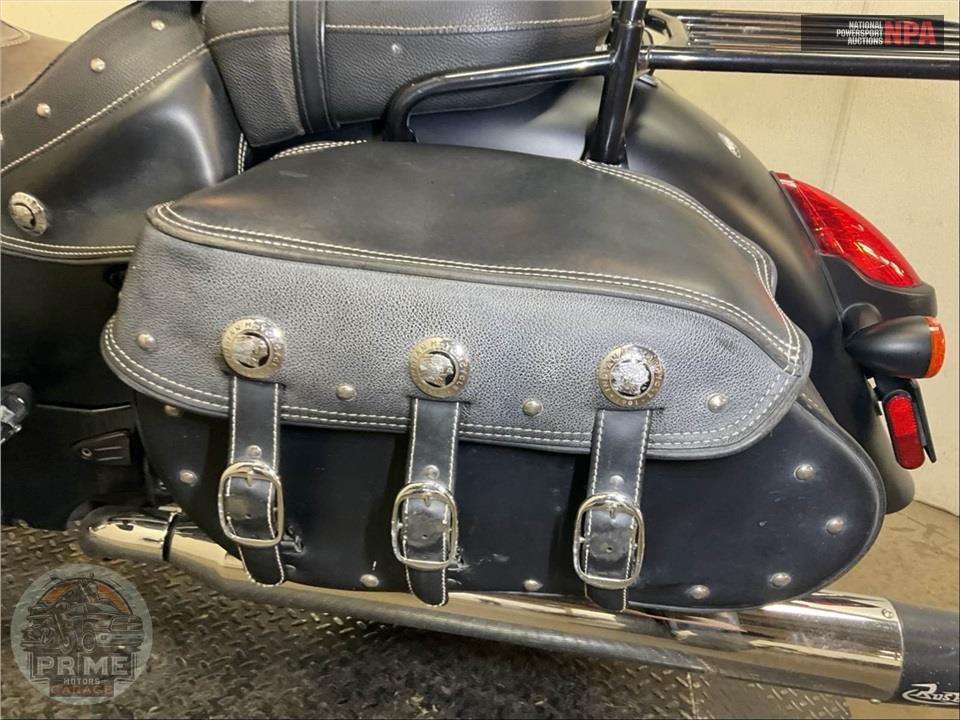 2016 Indian Motorcycle CHIEF DARK HORSE — фото 17
