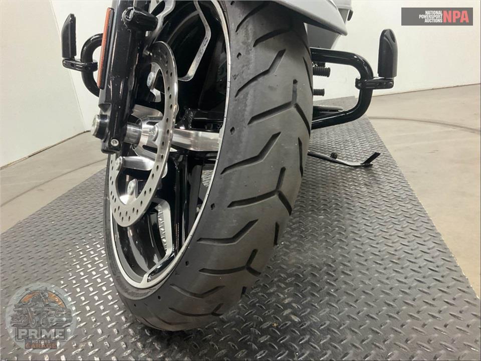 2025 Harley-Davidson FLTRX ROAD GLIDE — фото 20