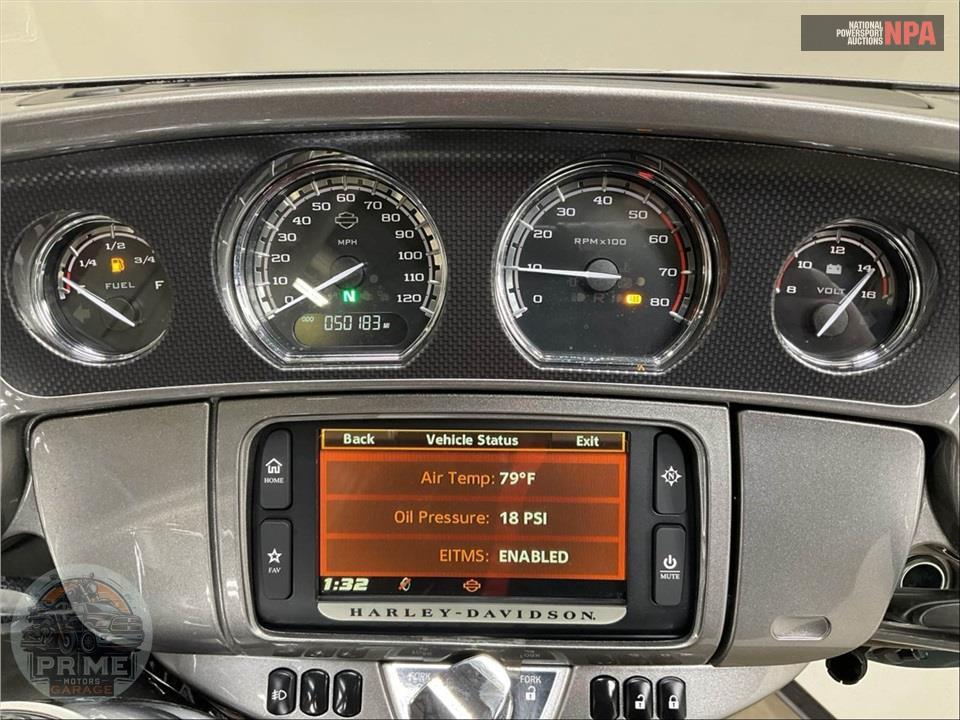 2015 Harley-Davidson FLHTKSE CVO ULTRA LIMITED — фото 5