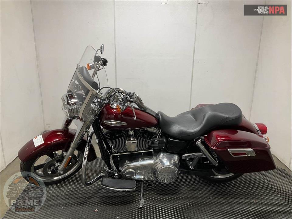 2015 Harley-Davidson FLD-103 DYNA SWITCHBACK — фото 3