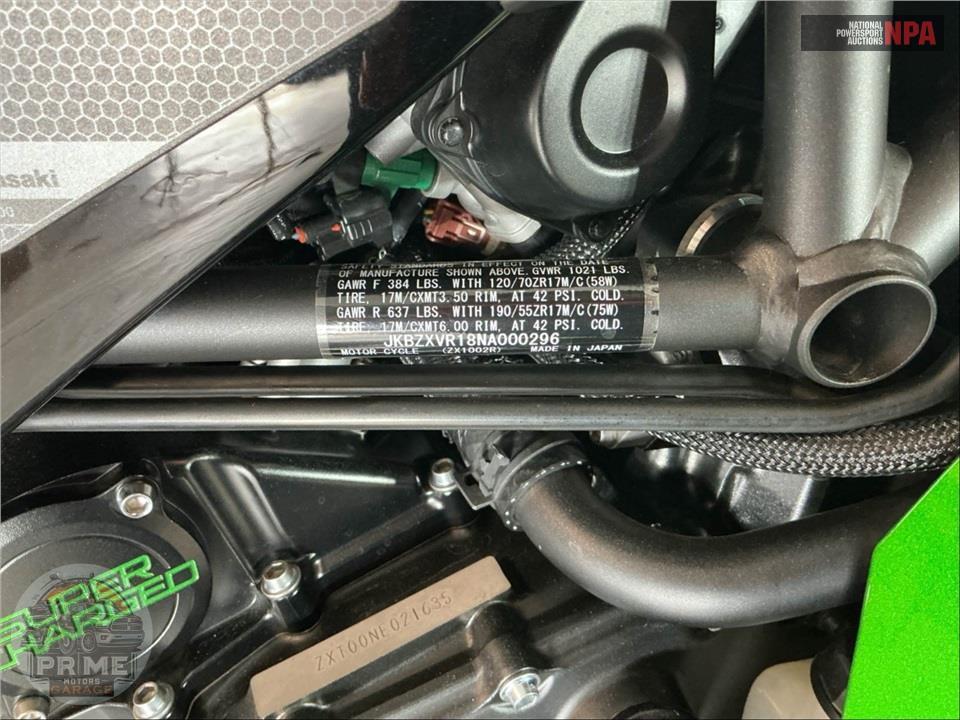2022 Kawasaki ZX1002RNFNL NINJA H2 SX SE — фото 20