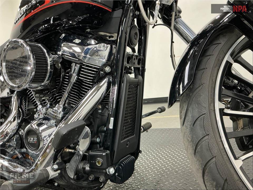 2024 Harley-Davidson FXBR BREAKOUT — фото 11