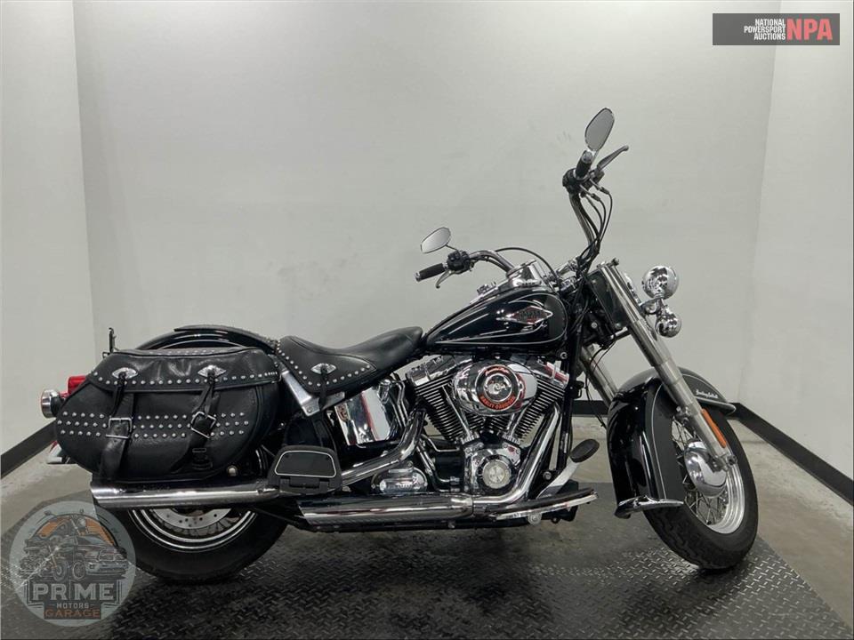 2010 Harley-Davidson FLSTC HERITAGE SOFTAIL CLASSIC — фото 1
