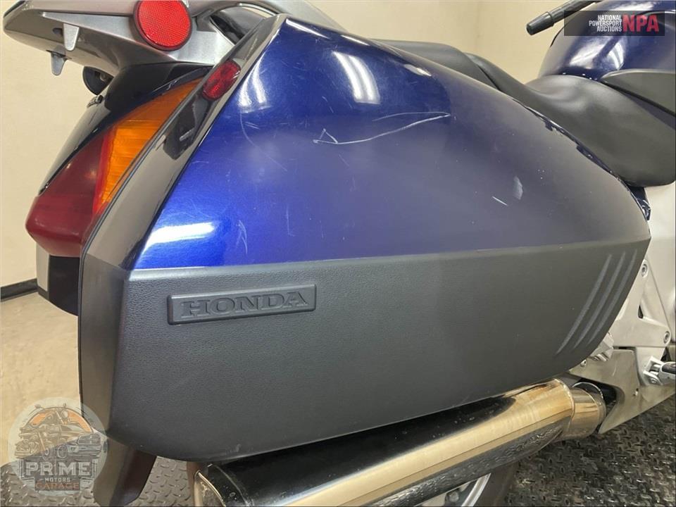 2004 Honda ST1300 A4 ABS — фото 37