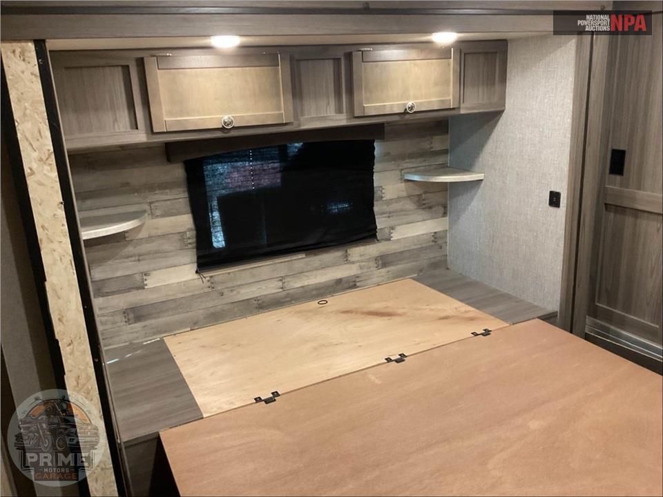 2021 Crossroads Rv M-34 RE - TEXAN SERIES — фото 12