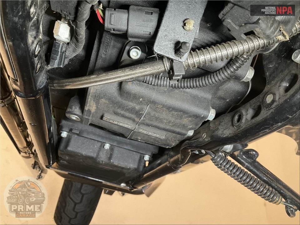 2019 Harley-Davidson FLDE DELUXE — фото 13
