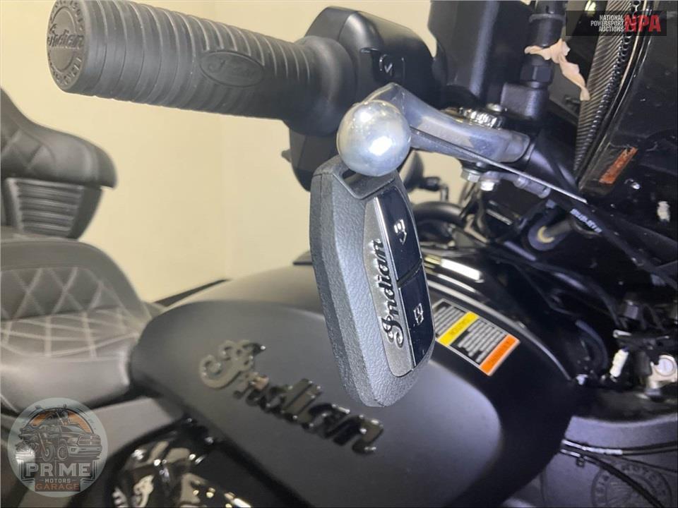 2025 Indian Motorcycle ROADMASTER POWERPLUS DARK HORSE WITH 112 AND POWERBAND AUDIO PACKAGE — фото 7