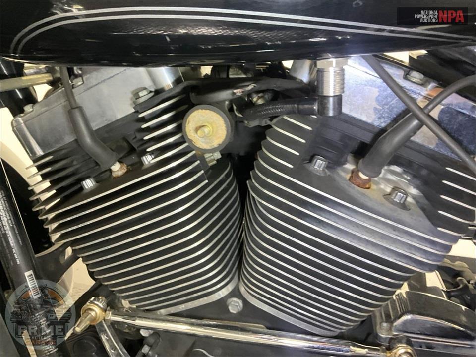2014 Harley-Davidson FLHTCU ULTRA CLASSIC ELECTRA GLIDE — фото 11