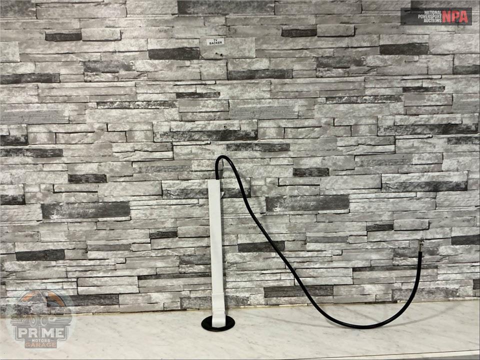 2019 Wildwood By Forest River M-263BHXL X-LITE SERIES — фото 20
