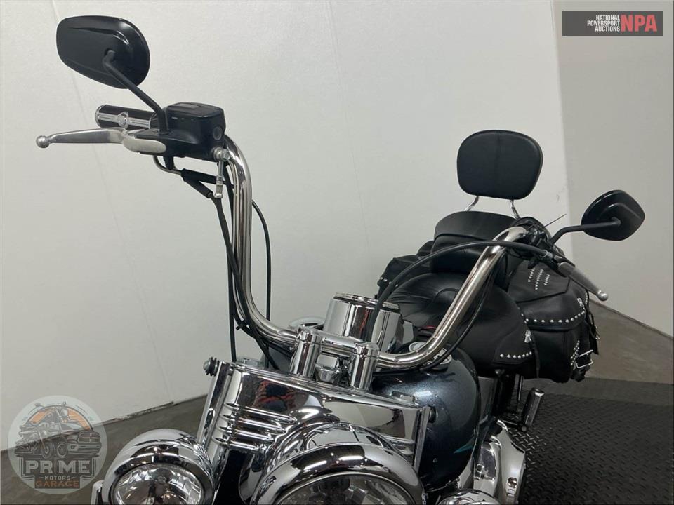 2015 Harley-Davidson FLSTC HERITAGE SOFTAIL CLASSIC — фото 14