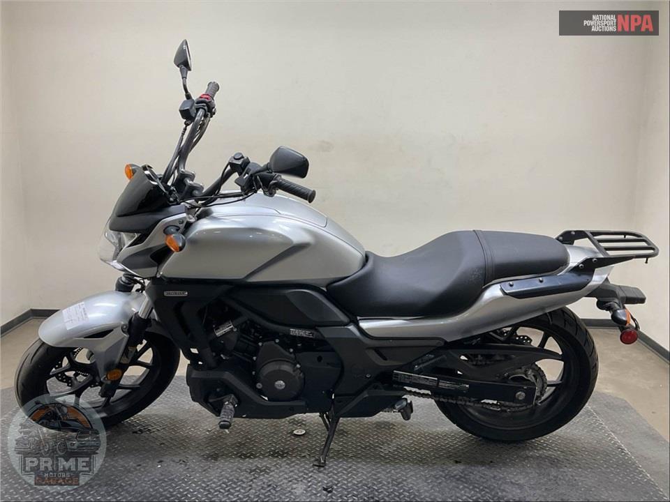 2015 Honda CTX700NDF NAKED DCT (ABS) — фото 3