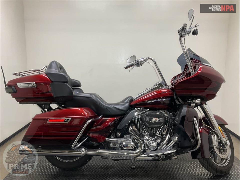 2015 Harley-Davidson FLTRUSE CVO ROAD GLIDE ULTRA — фото 1