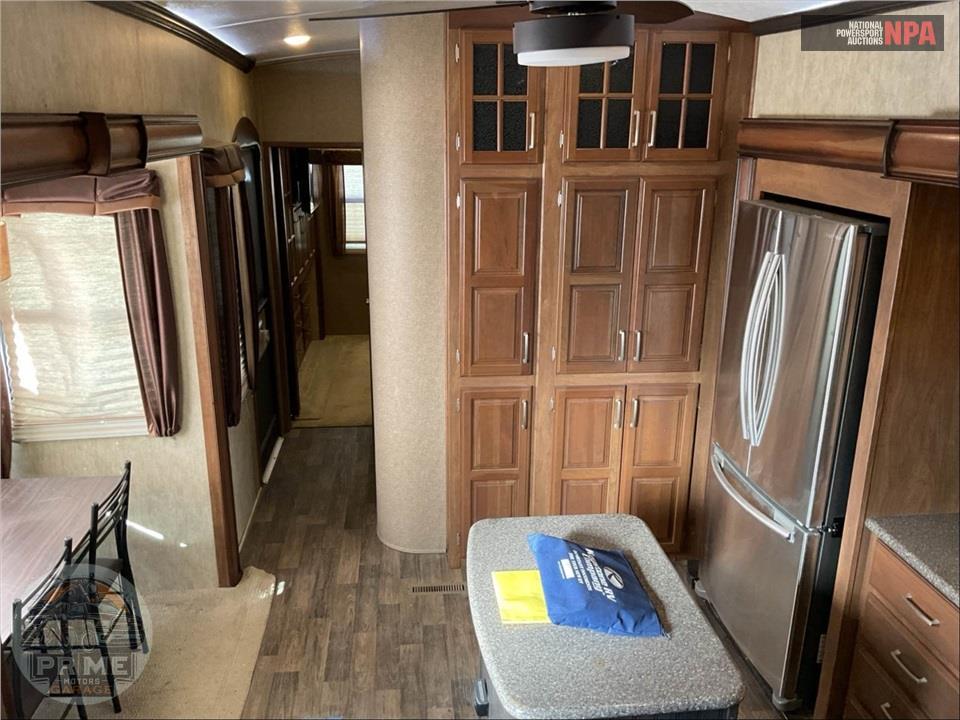 2016 Keystone Rv M-3711 FL - MONTANA FIFTH WHEEL SERIES — фото 7