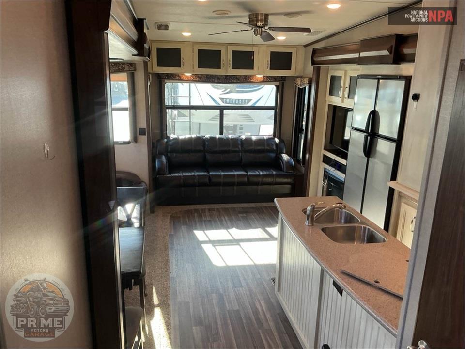 2017 Keystone Rv M-370 BR - MONTANA HIGH COUNTRY FIFTH WHEEL SERIES — фото 6