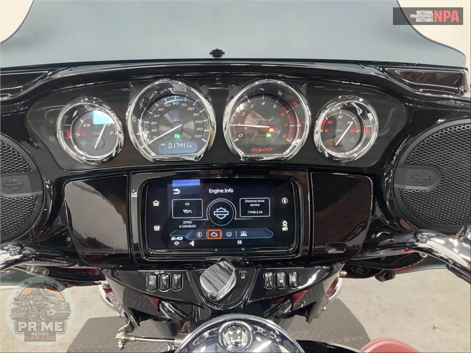 2022 Harley-Davidson FLHTCUTGSE CVO TRI GLIDE — фото 5