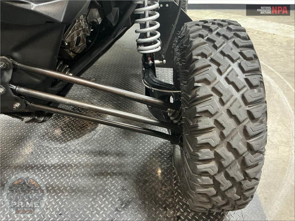 2020 Can-Am MAVERICK X3 X MR TURBO — фото 25