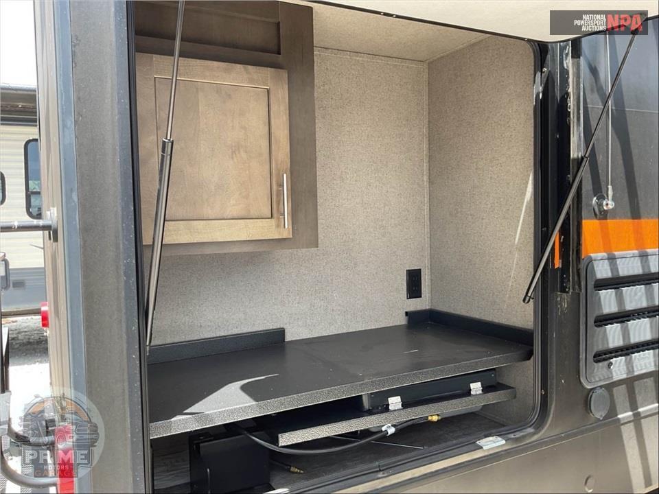 2021 Rockwood By Forest River M-2621WS - ULTRA LITE FIFTH WHEEL SERIES — фото 25