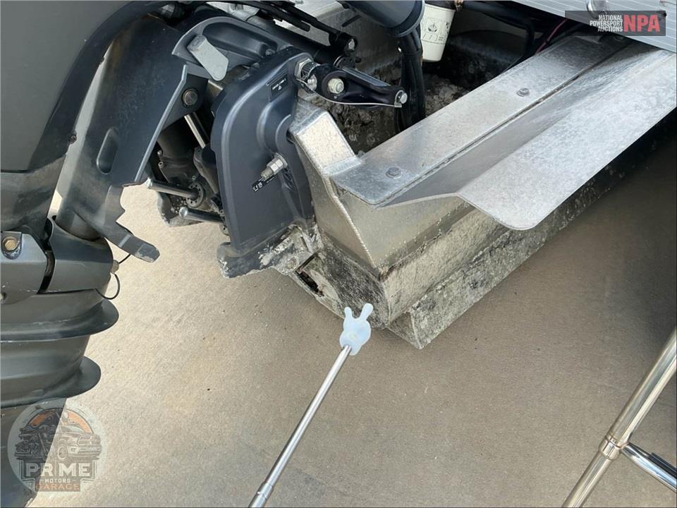 2023 Bennington Pontoons 22 SXL(*)SX SERIES L=23/E=1-150HP YAMAHA OB — фото 13