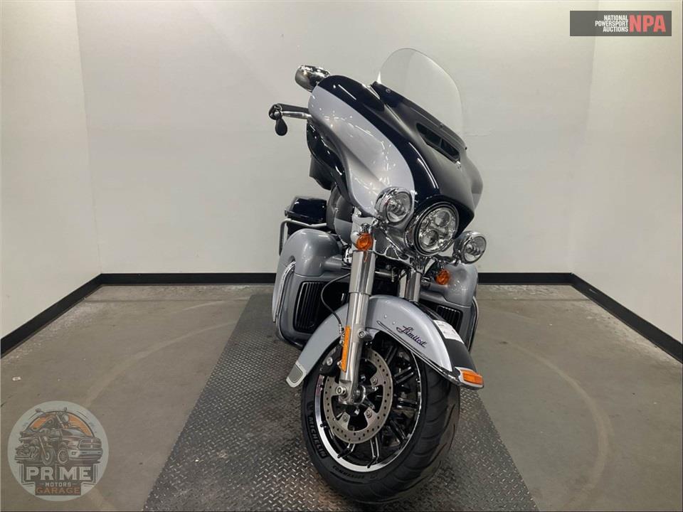 2019 Harley-Davidson FLHTK ULTRA LIMITED — фото 2
