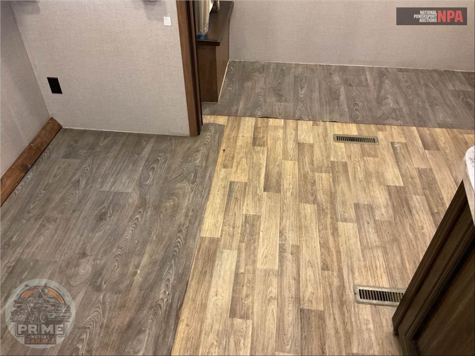 2017 Keystone Rv M-3811 MS - MONTANA FIFTH WHEEL SERIES — фото 18