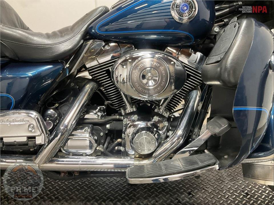 2002 Harley-Davidson FLHTCUI ULTRA CLASSIC ELECTRA GLIDE — фото 6