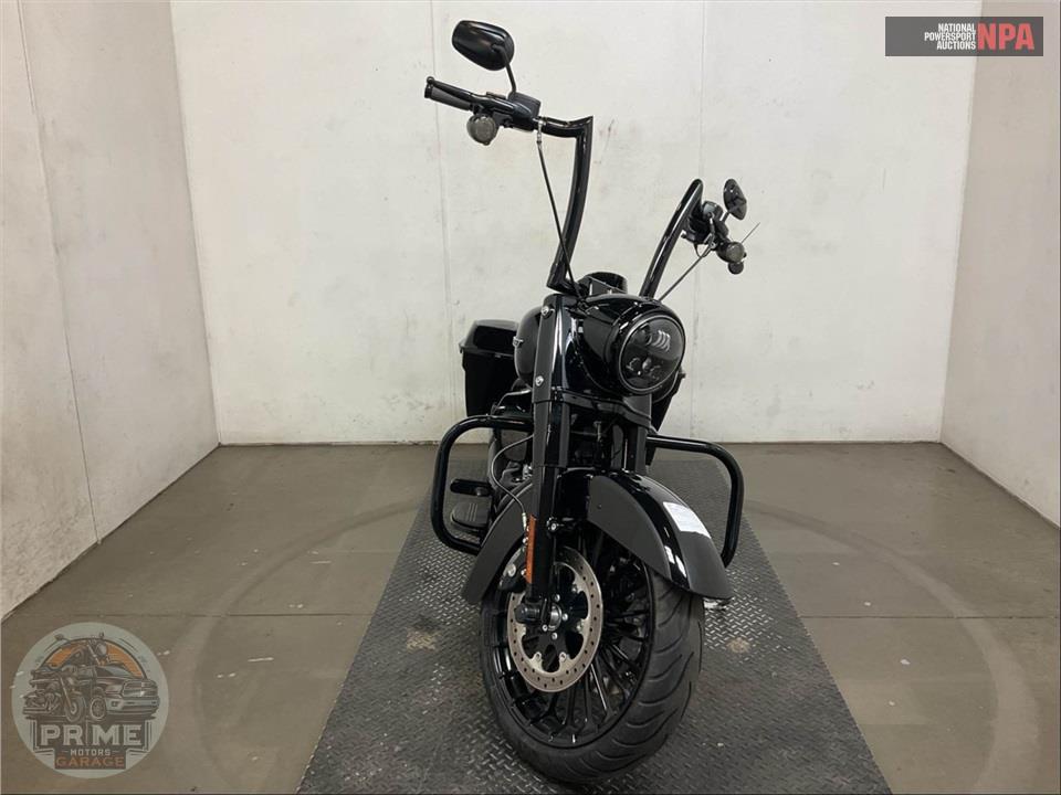 2018 Harley-Davidson FLHRXS ROAD KING SPECIAL — фото 2