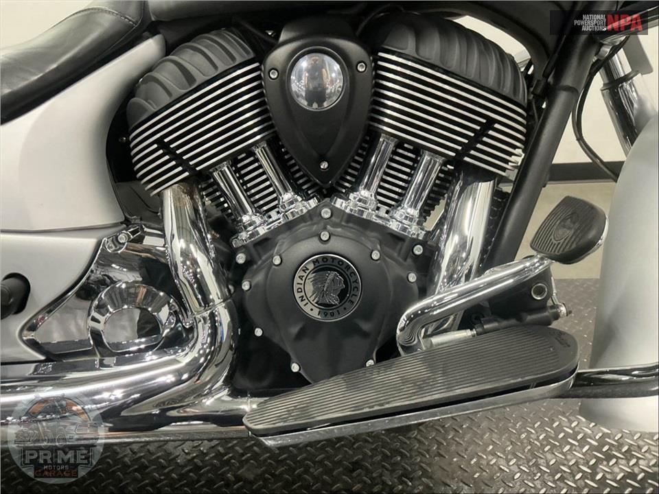 2018 Indian Motorcycle CHIEFTAIN CLASSIC — фото 6