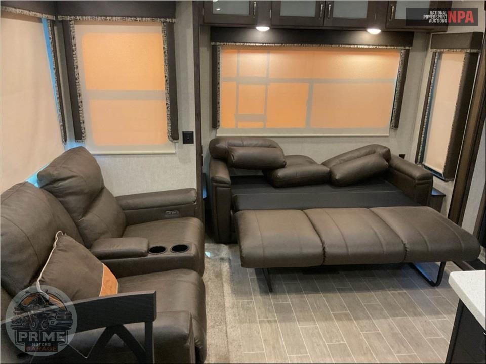 2019 Keystone Rv M-330 RL - MONTANA HIGH COUNTRY FIFTH WHEEL SERIES — фото 13