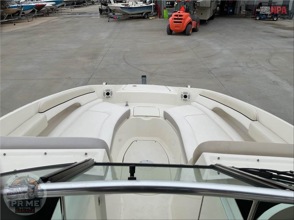 2013 Sea Ray Boats 260 SUNDECK SUNDECK SERIES L=26/E=1-SD — фото 22