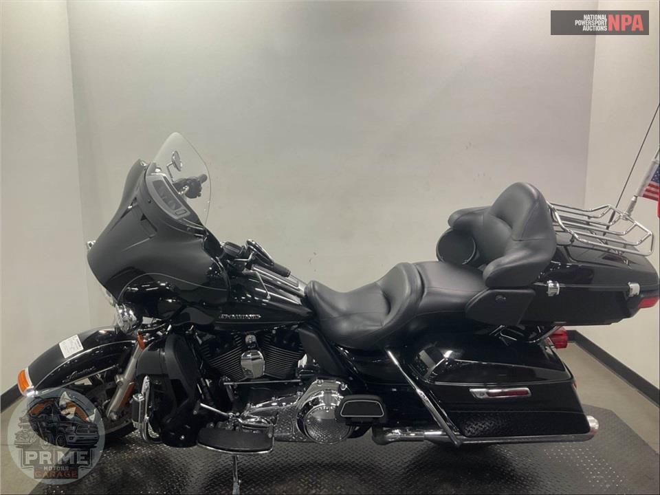 2015 Harley-Davidson FLHTK ELECTRA GLIDE ULTRA LIMITED — фото 3