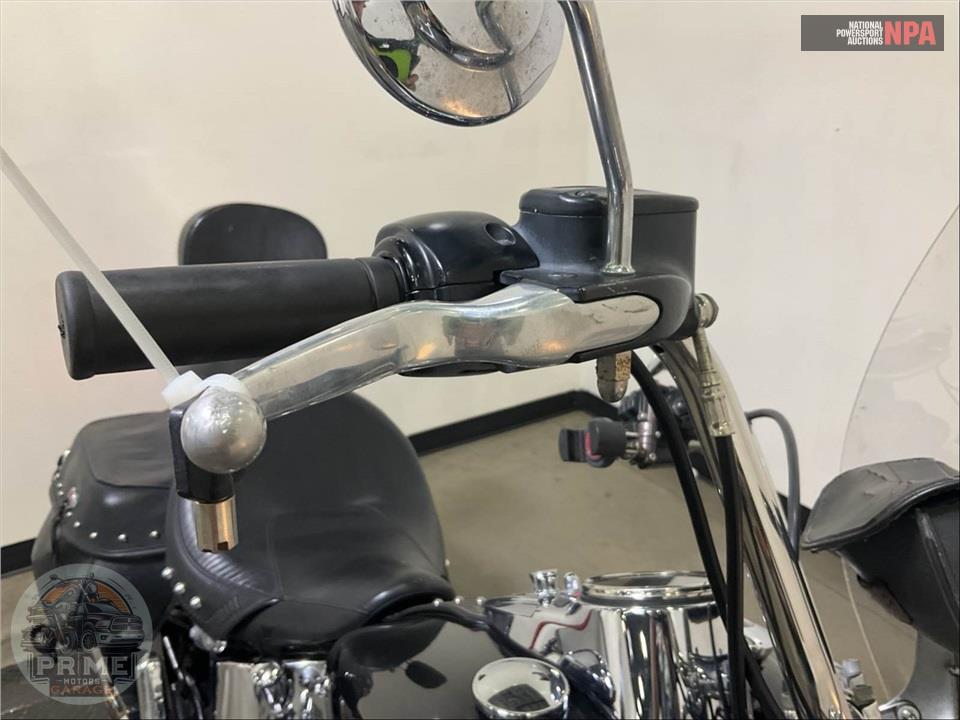 2017 Harley-Davidson FLSTC HERITAGE SOFTAIL CLASSIC — фото 34