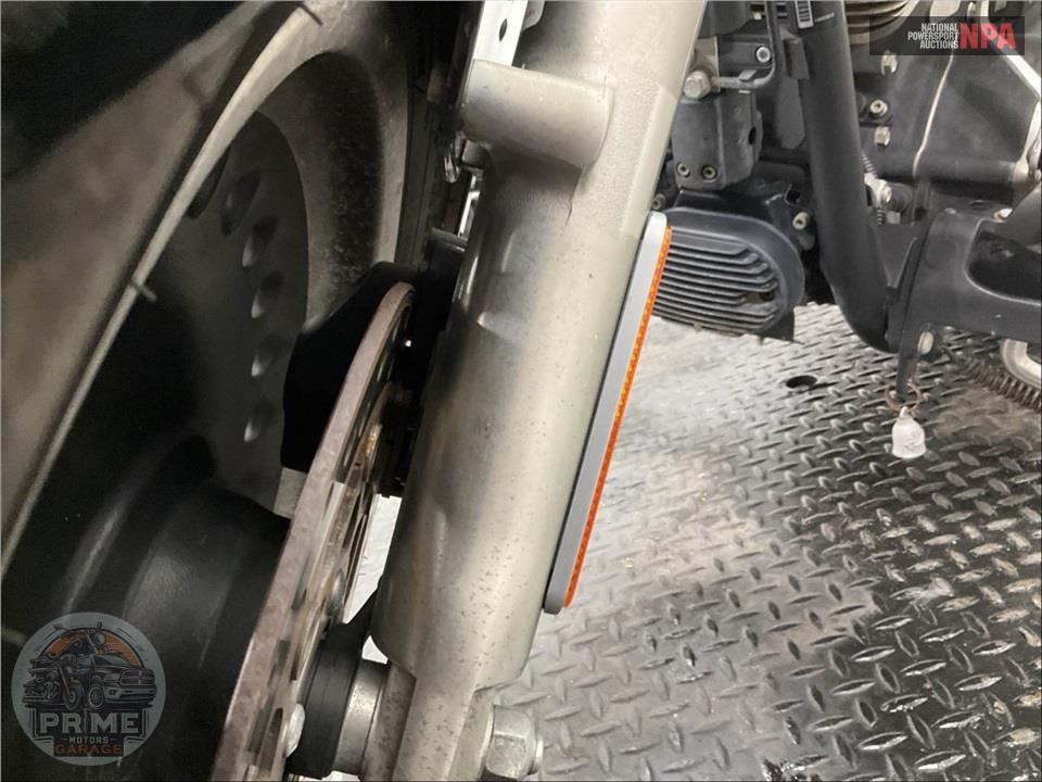 2015 Harley-Davidson FLSTFB FAT BOY LO — фото 46