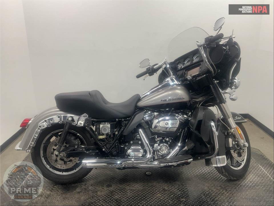 2017 Harley-Davidson FLHTK ULTRA LIMITED — фото 1