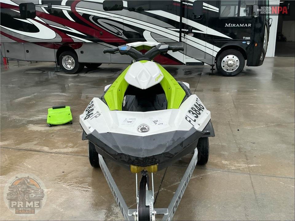 2023 Seadoo/Brp SPARK 2UP TRIXX — фото 2
