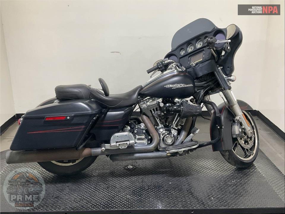 2014 Harley-Davidson FLHXS STREET GLIDE — фото 1