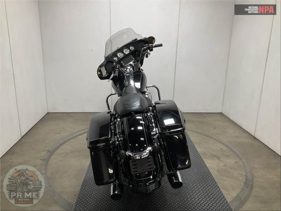 2016 Harley-Davidson FLHXS STREET GLIDE SPECIAL — фото 4