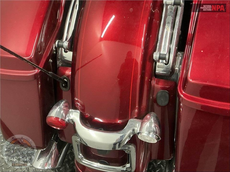 2016 Harley-Davidson FLHXS STREET GLIDE SPECIAL — фото 31