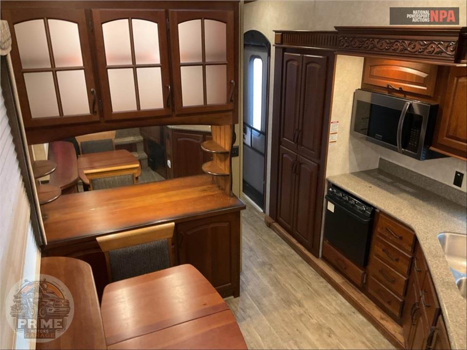 2015 Keystone Rv M-3850 FL - MONTANA FIFTH WHEEL SERIES — фото 12