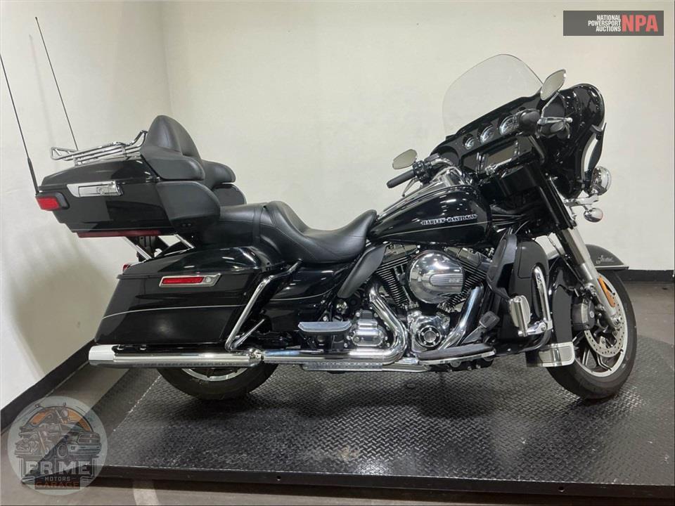 2016 Harley-Davidson FLHTK ELECTRA GLIDE ULTRA LIMITED — фото 1