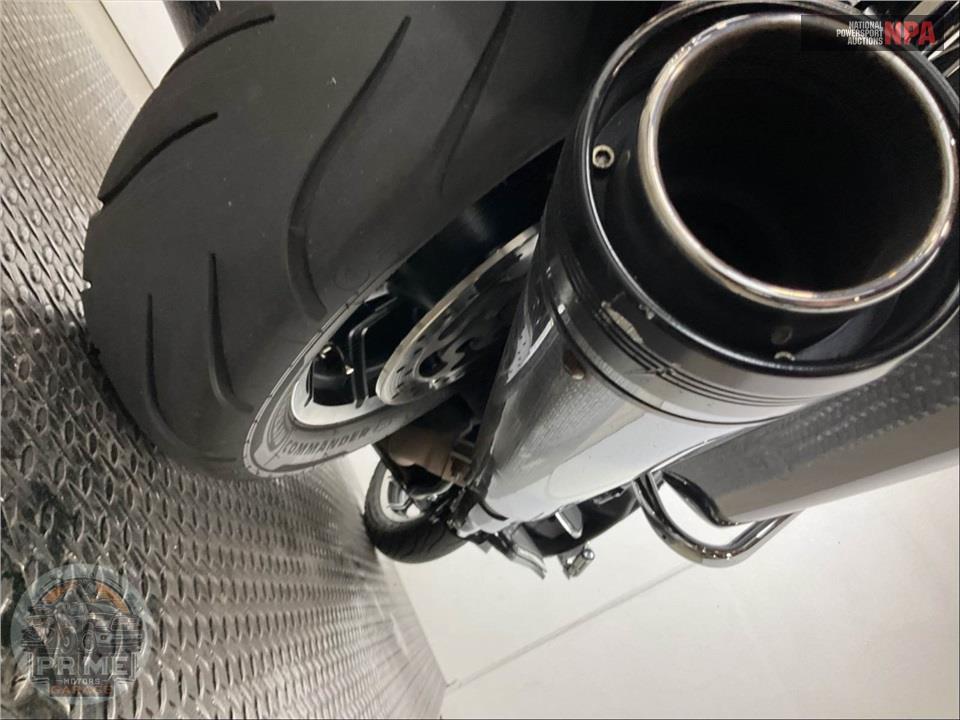 2019 Harley-Davidson FLTRU ROAD GLIDE ULTRA — фото 10