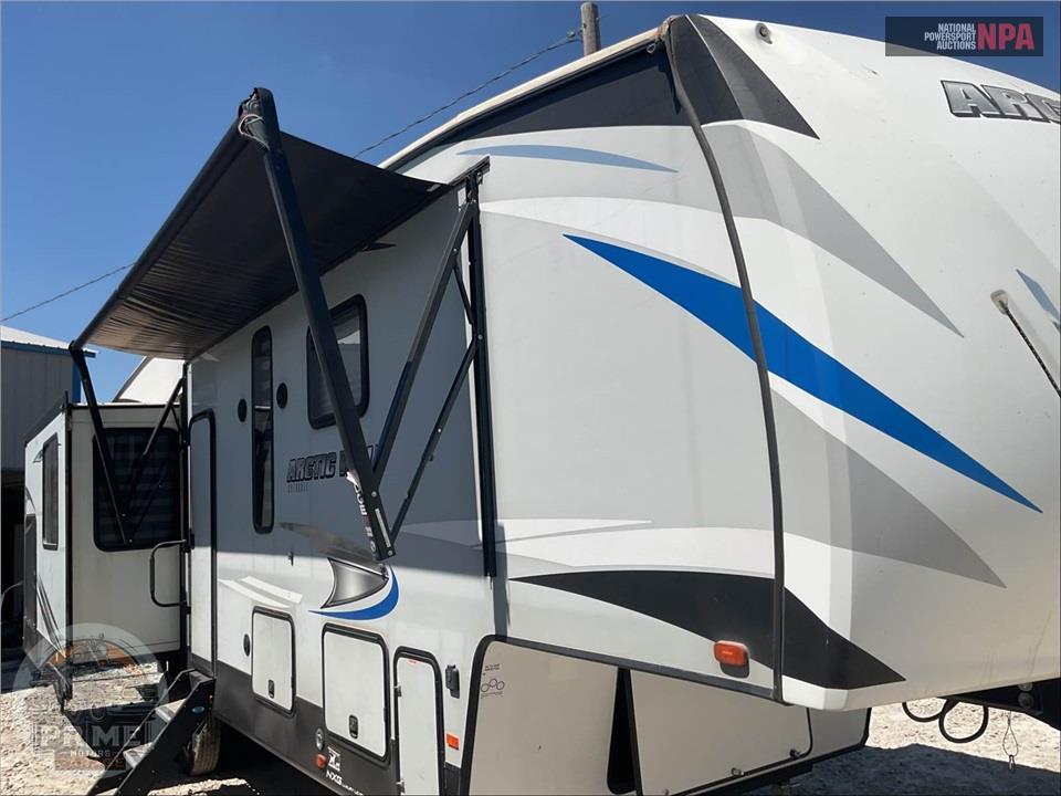 2021 Cherokee By Forest River M-3550SUITE - ARCTIC WOLF FIFTH WHEEL SERIES — фото 21