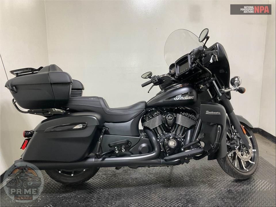 2022 Indian Motorcycle ROADMASTER DARK HORSE (BLACK) — фото 1