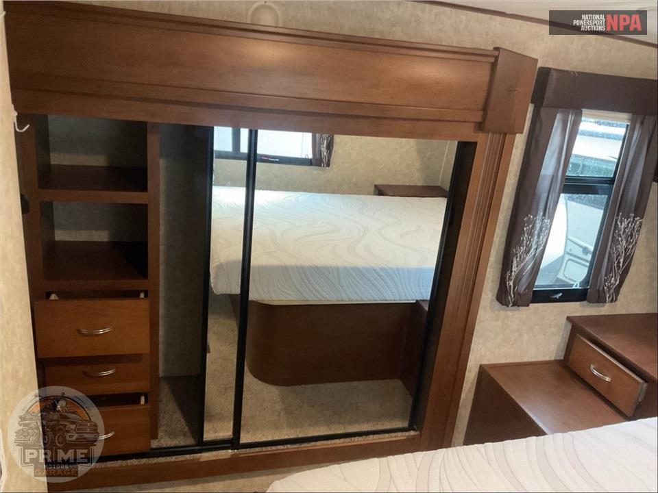 2017 Highland Ridge Rv M-376FBH - ROAMER FIFTH WHEEL SERIES — фото 12