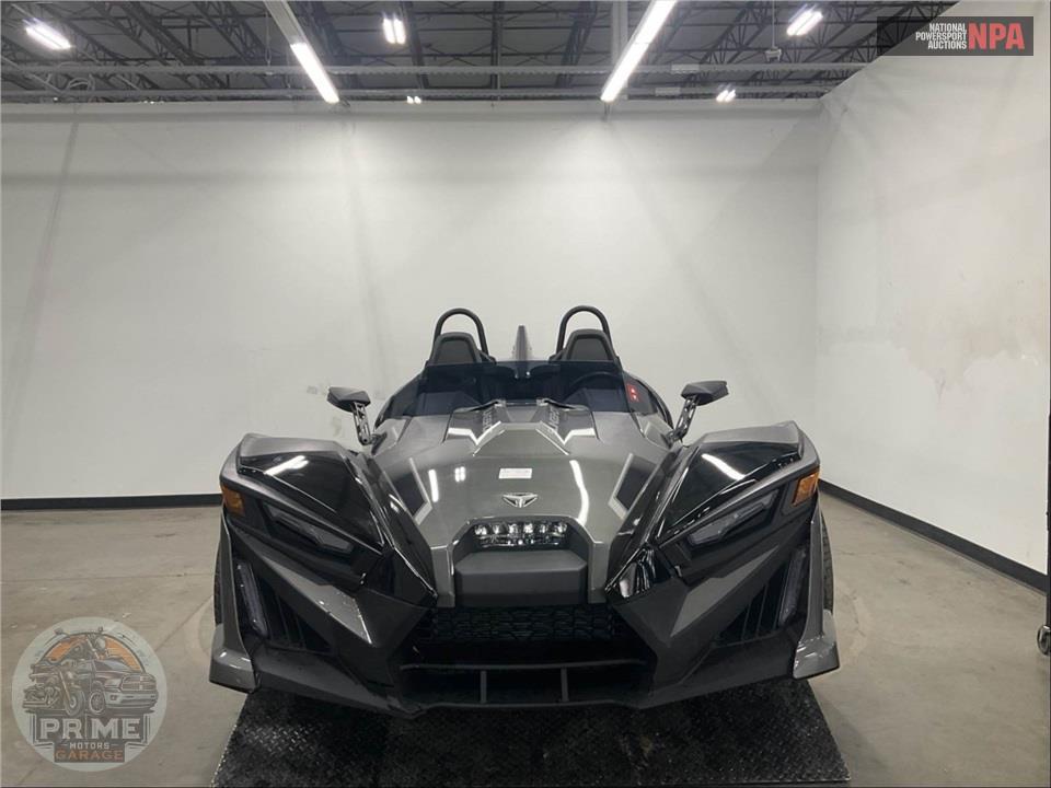 2025 Polaris SLINGSHOT SLR (AUTODRIVE) — фото 2