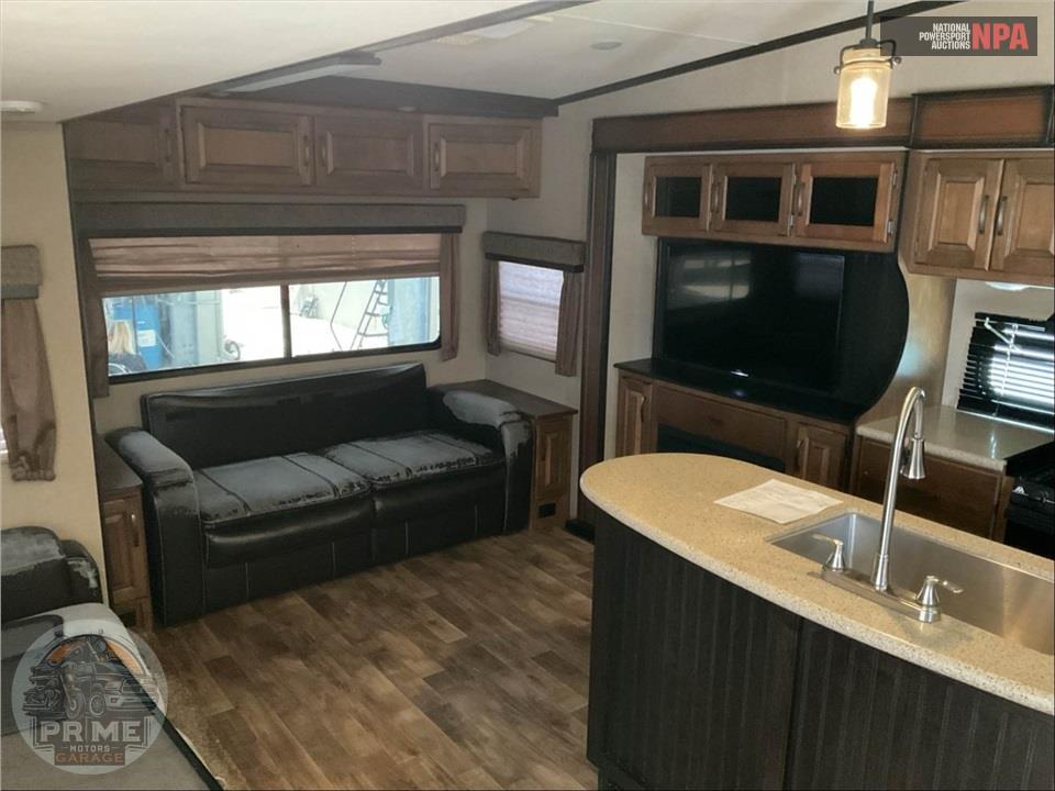 2017 Grand Design Recreational Vehicles M-367BHS - REFLECTION FIFTH WHEEL SERIES — фото 7