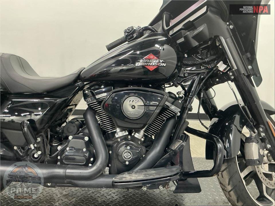 2025 Harley-Davidson FLHX STREET GLIDE — фото 6