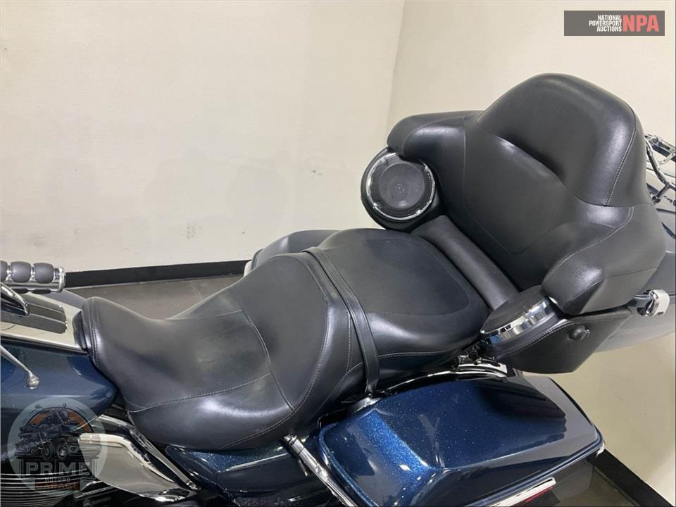 2016 Harley-Davidson FLHTCUL ULTRA CLASSIC LOW — фото 47