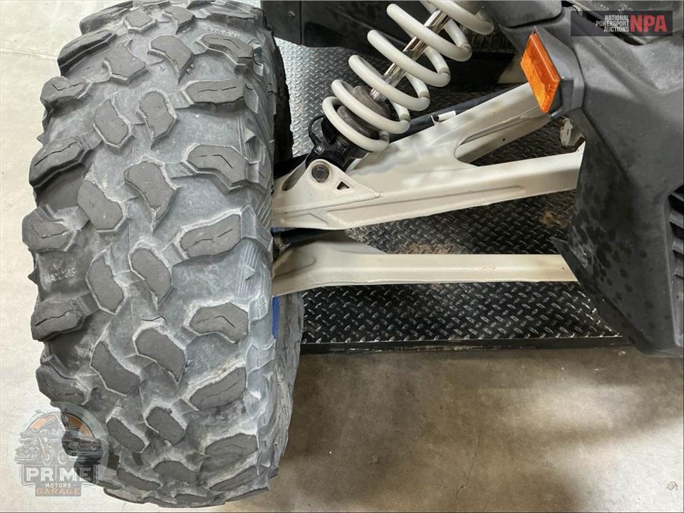 2023 Can-Am MAVERICK X3 MAX X RS TURBO RR SMART-SHOX 72 (RED OR BLUE) — фото 21