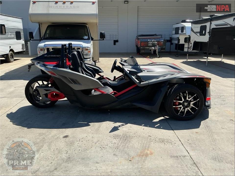 2024 Polaris SLINGSHOT R — фото 1