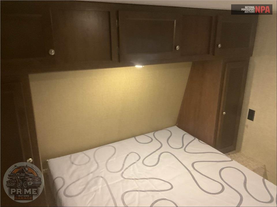 2017 Keystone Rv M-31 RBTS - HIDEOUT SERIES — фото 11